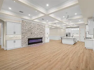 Great room coffered ceiling Holiday FL