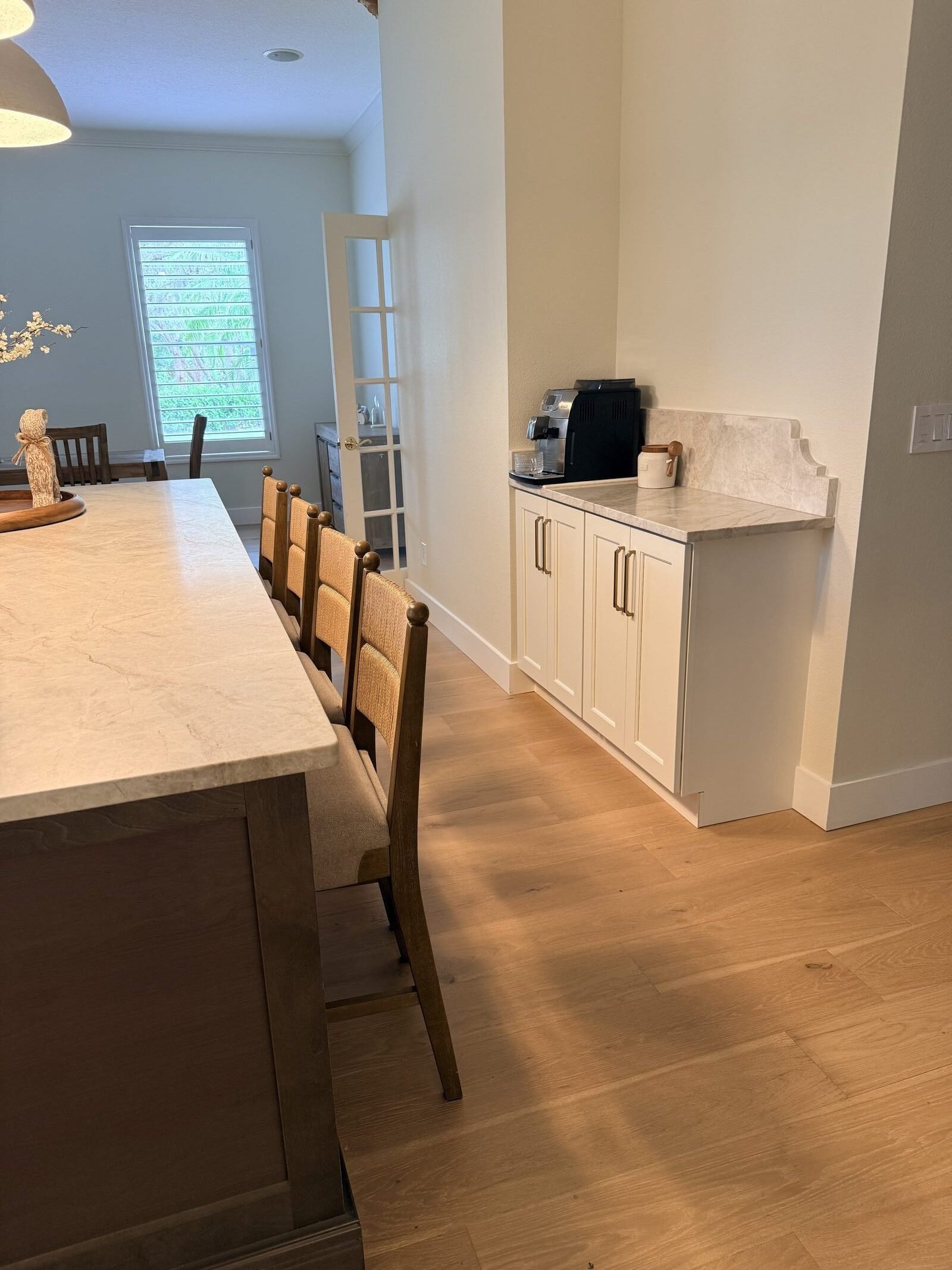Kitchen coffee bar nook Holiday FL