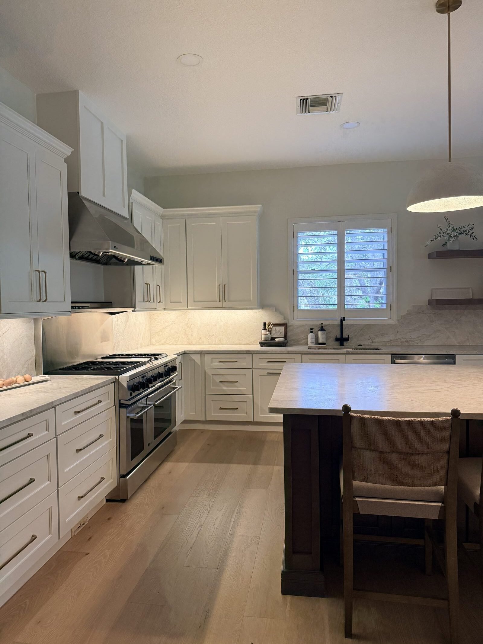 Custom kitchen cabinets installed near Palm Harbor FL by Carpet Corner Kitchen and Bath
